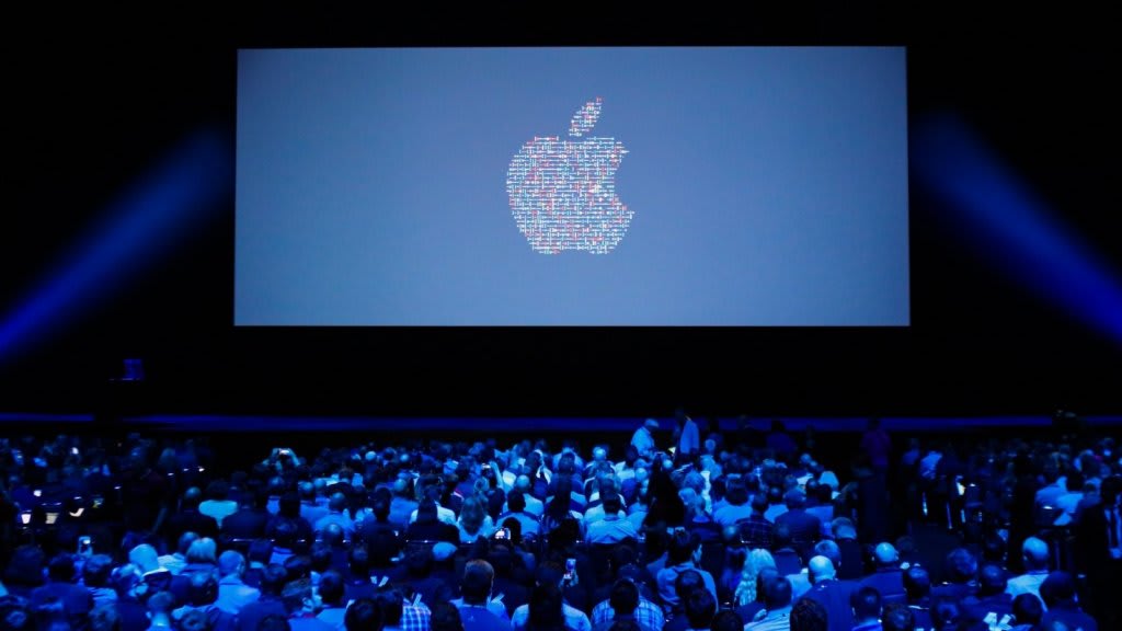 Apple Mastered the Product Launch. Then a Pandemic Hit