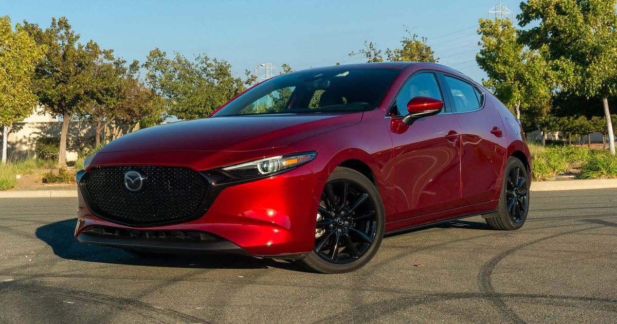 2021 Mazda3 Hatchback review: Stylish and fun, no turbo required