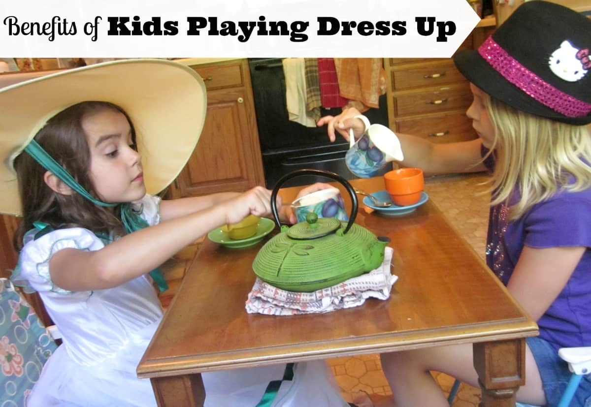 5 Benefits Of Kids Playing Dress Up