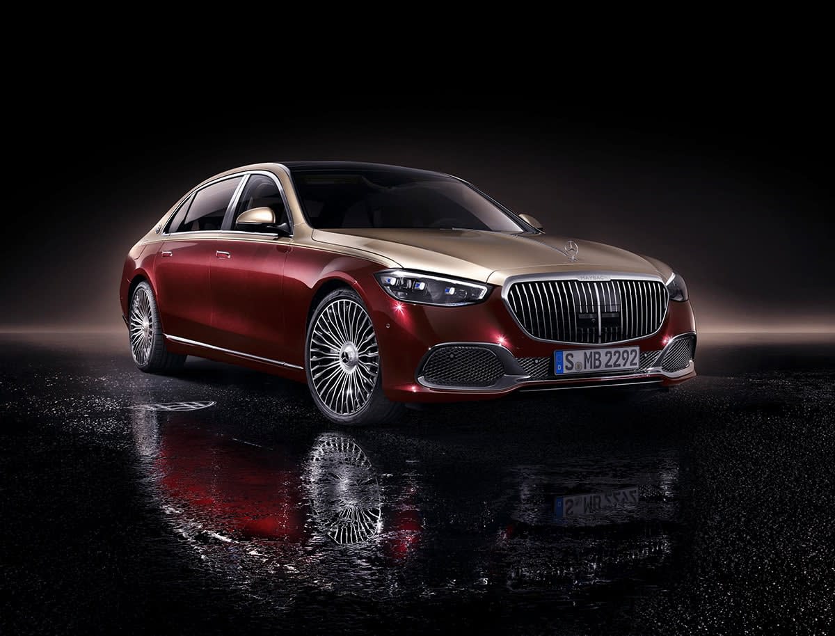 Exterior design of the new Mercedes-Maybach S-Class