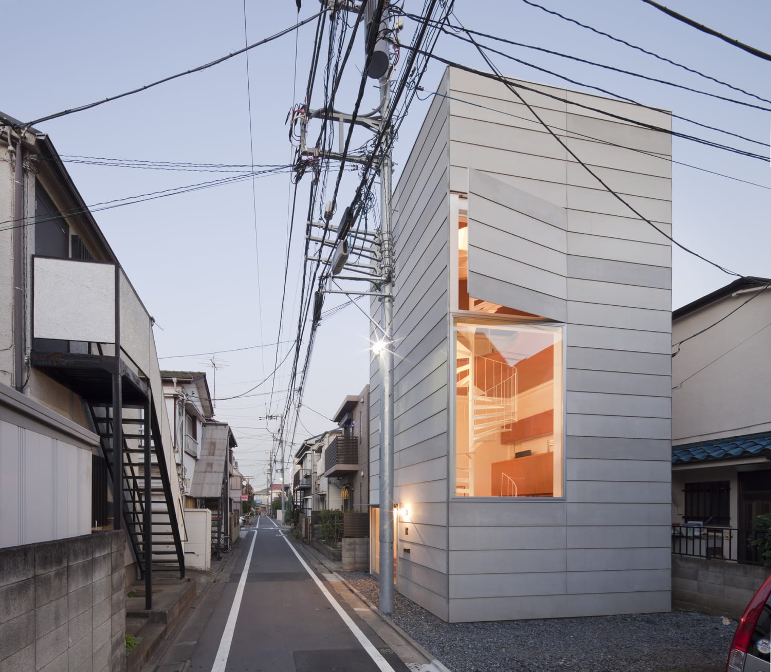 Small house in Tokyo, Japan - Unemori Architects