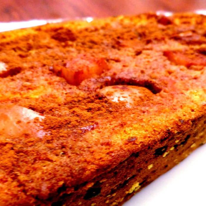 Gluten-Free Apple Cinnamon Cake
