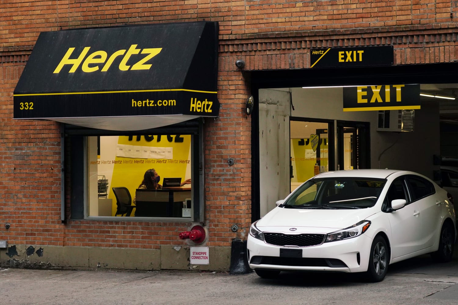 Hertz is the Latest to Give Execs Millions While Firing Workers and Going Bankrupt