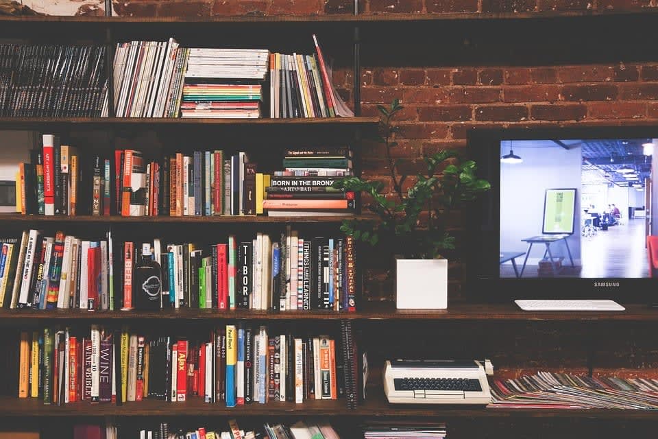 How to Create a Home Library - Tampa Marketing Place
