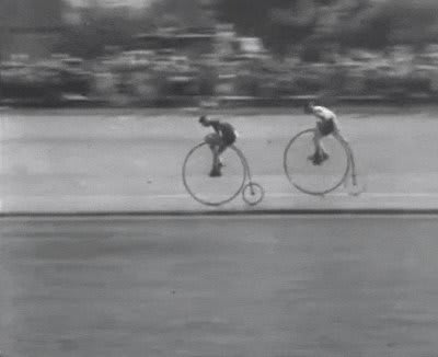 OTD in 1895 the first individual time trial for racing cyclists was held on a 50-mile course north of London. For more on bike races from history:
