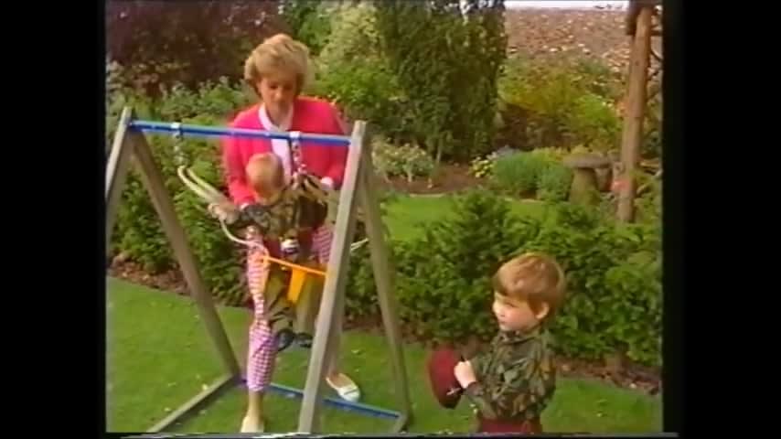 Princess Diana with William and Harry in 1986