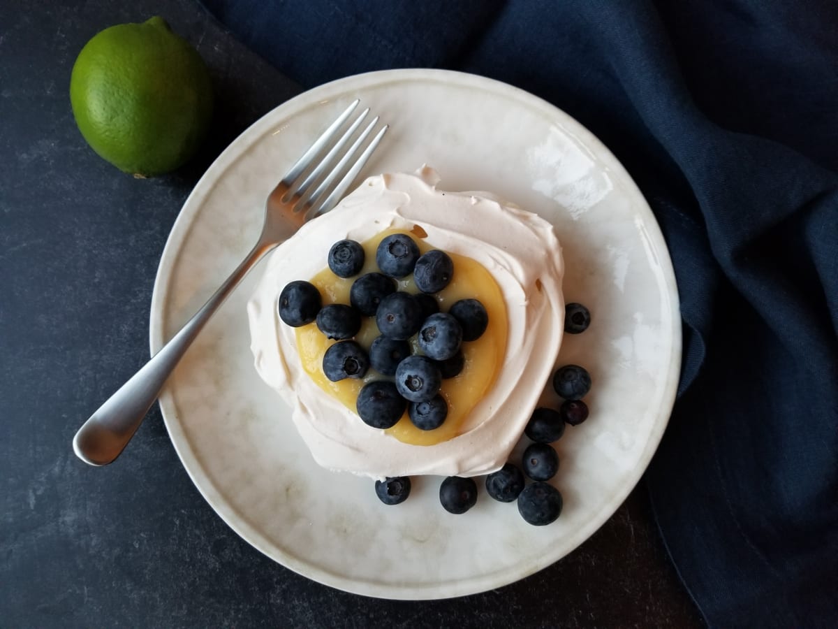 Mini Pavlova with Lime Curd and Blueberries