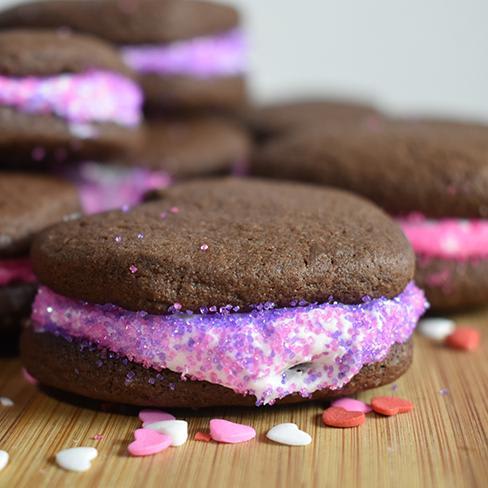 Chocolate Heart Cookie Sandwiches - Mom's Blog