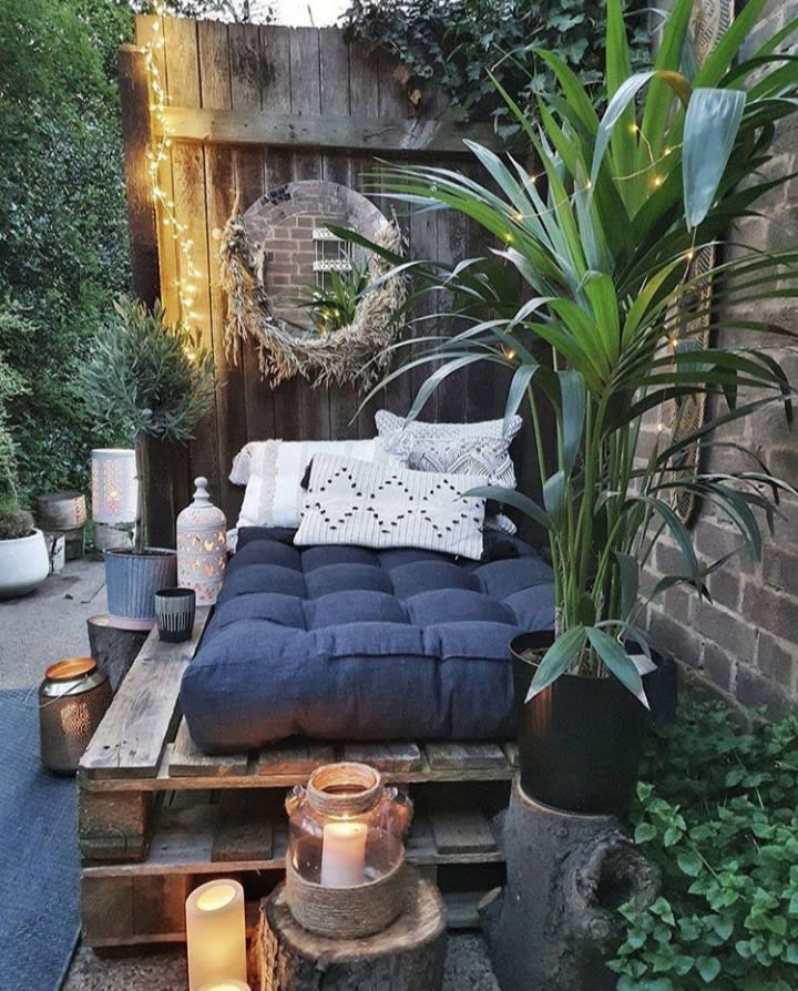 a little resting nook in your backyard