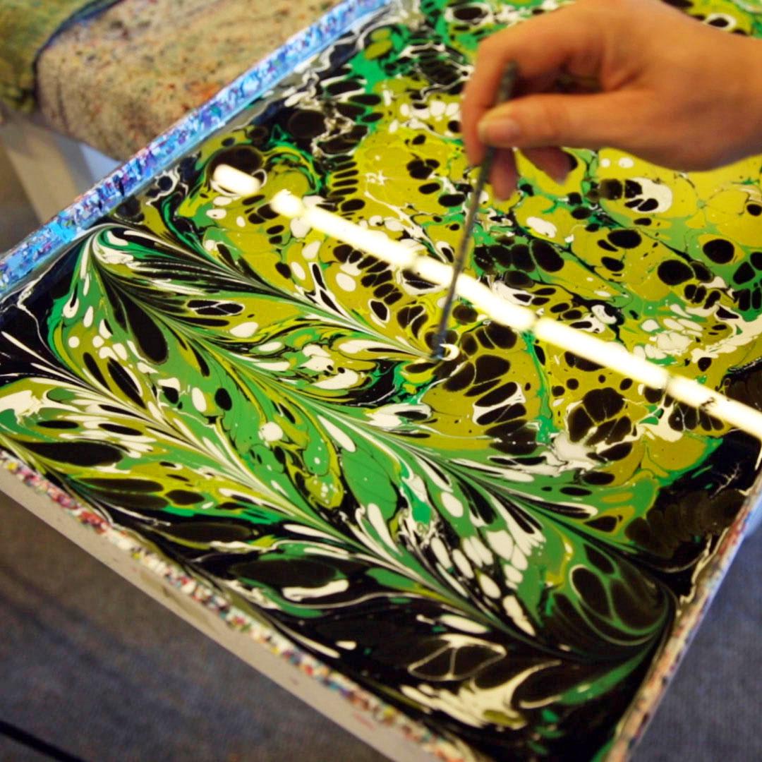 Marbling Paint Is The Ultimate Art Therapy