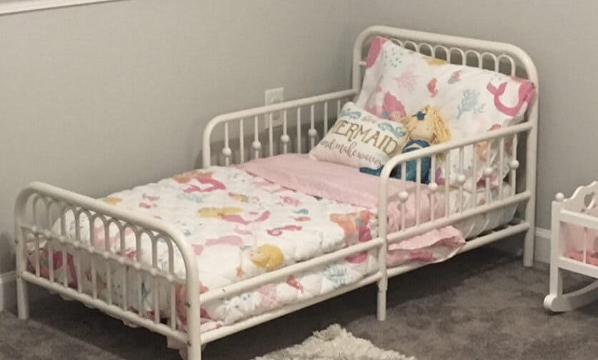 Best Metal Toddler Bed for 2022 - Comprehensive Buying Guide