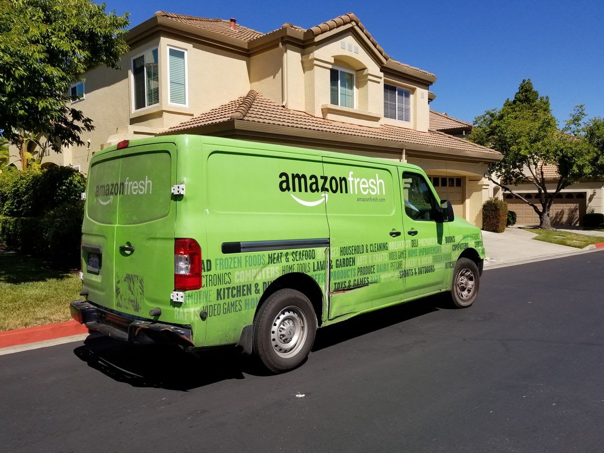 Amazon Lowers Grocery Delivery Cost In Effort to Catch Walmart