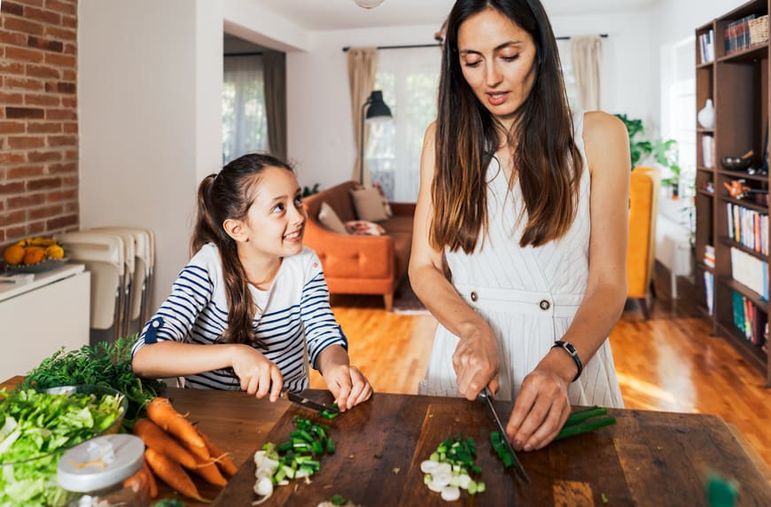 For some parents, raising the next generation of healthy eaters is about more than eating vegetables—it's about ending diet culture