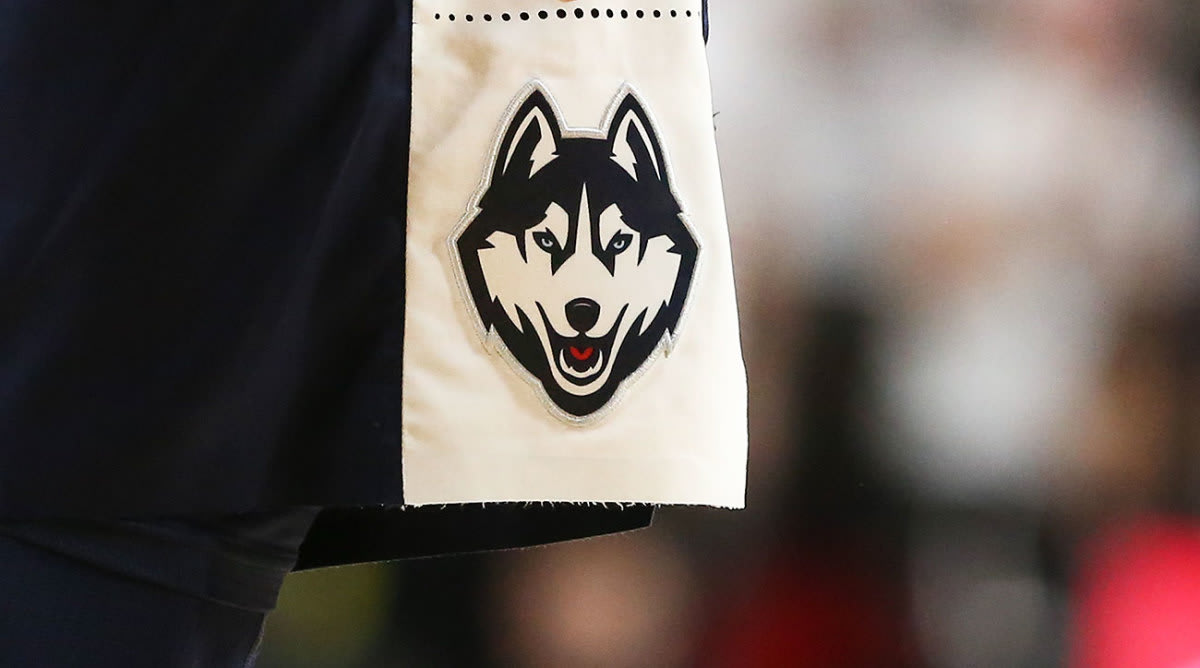 Lawmaker wants donors to pay for UConn's exit from AAC