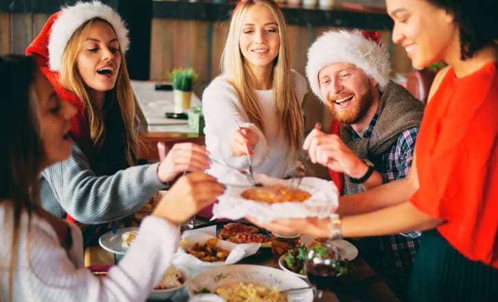 HOW TO STAY HEALTHY DURING THE FESTIVE SEASON