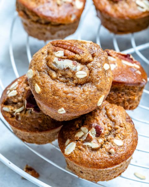 PB Applesauce Mini Muffins for the PERFECT Autumn Breakfast or Snack!