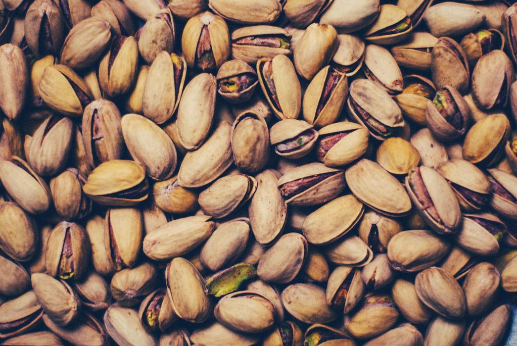 Are Nuts Healthy? The Healthy Nuts To Eat, And The Healthy Nuts Not To Eat