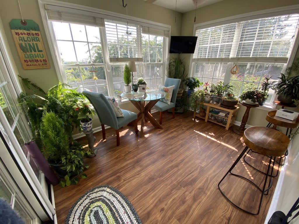 Thought y’all would appreciate my mom’s sunroom