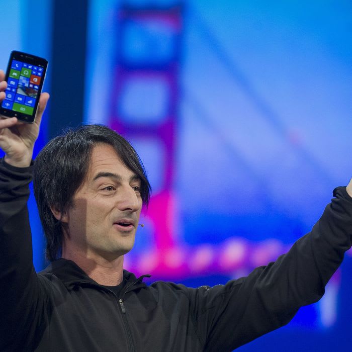 Microsoft, which once hoped to bury the iPhone and Android, is instead killing off its Windows phone