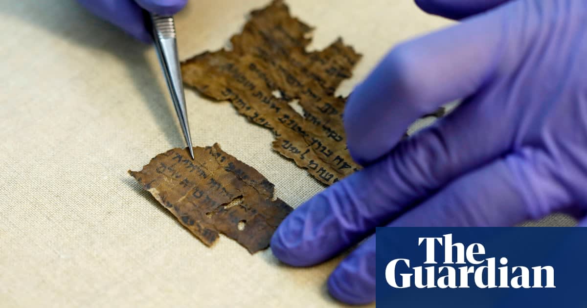 Ancient DNA is offering clues to puzzle of Dead Sea scrolls, say experts