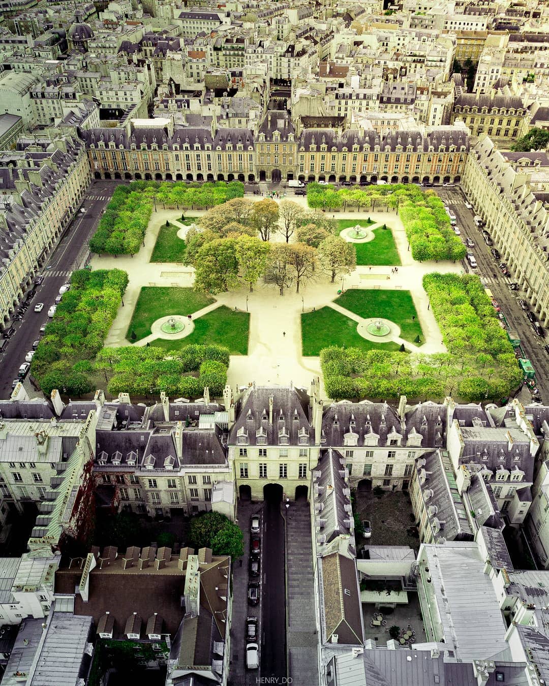 Place des Vosges, the oldest planned square in Paris, France, originally built in early 17th century.