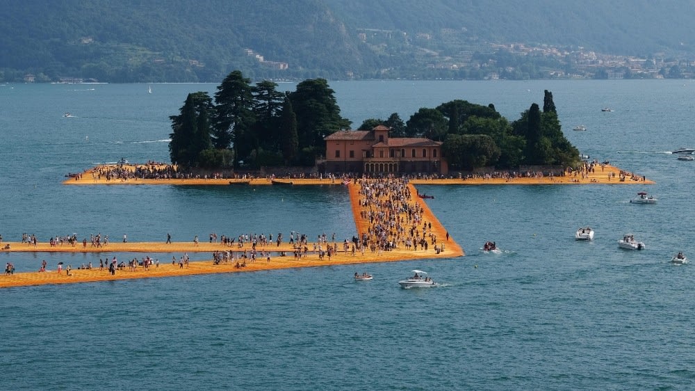 Christo, the artist who wrapped the world, dies at 84