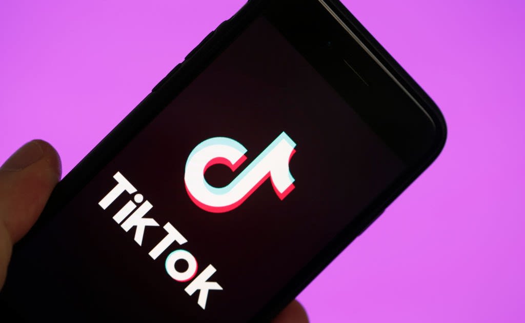 Why is Tik Tok (app) so popular?