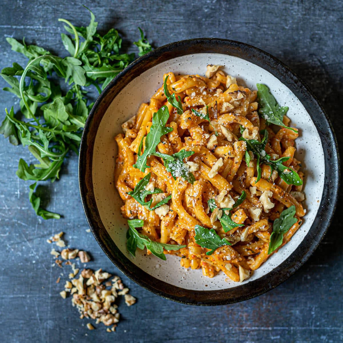 Creamy Roasted Red Pepper Pasta with Walnuts