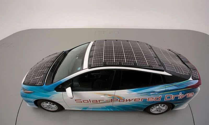 Toyota Working On Prius Model That Runs on Solar Power
