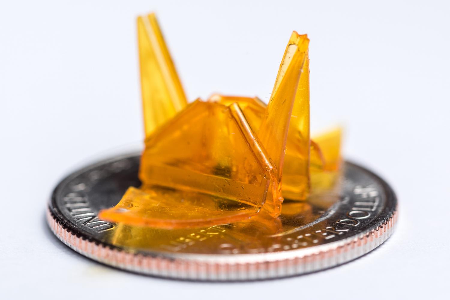 PowerPoint and LED projector enable new technique for self-folding origami