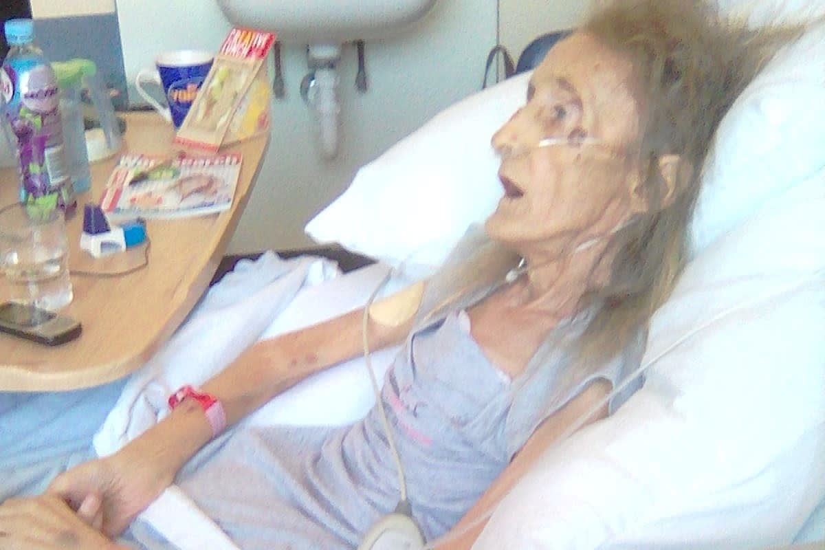 Grandmother with terminal cancer died weighing three stone after DWP stopped benefits