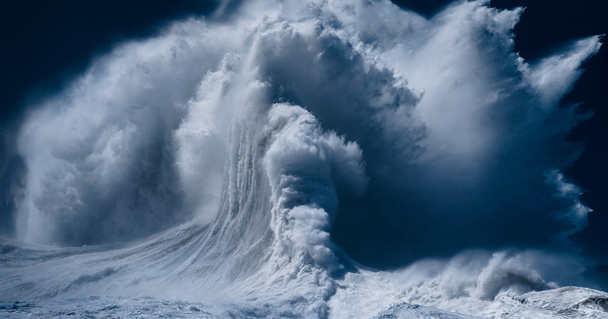 Interview: Photographer’s Undying Love for the Ocean Captured in Dynamic Portraits of Towering Waves