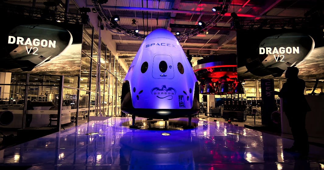 SpaceX wants to send three tourists to the ISS