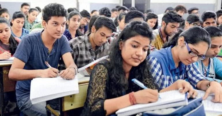Last Year Students might get a relief from Final Exams says University of Delhi