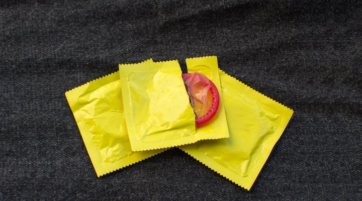 Top 10 Best selling Condom Brands in India - Tips to buy Condom in India!