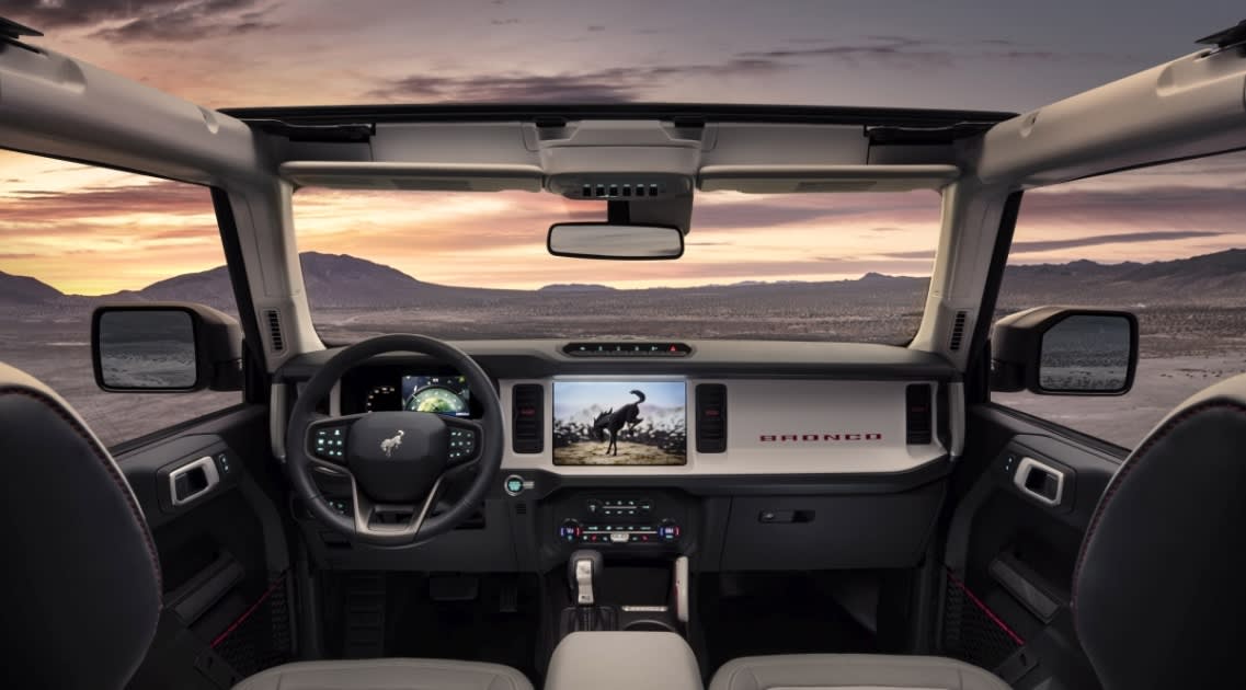 Ford's 2021 Bronco SUVs offer 360-degree cameras for a 'spotter view'