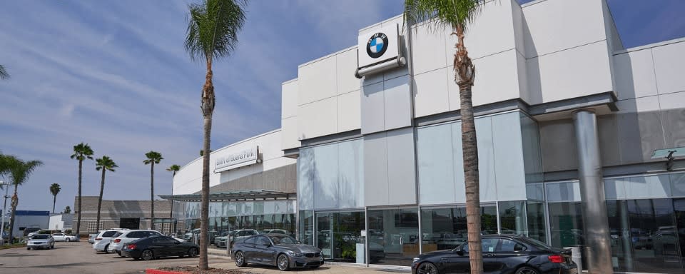 BMW Dealership Best centers Awards In North America