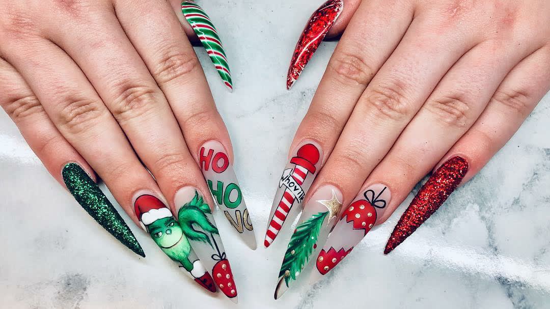 Grinch Inspired Christmas Nails