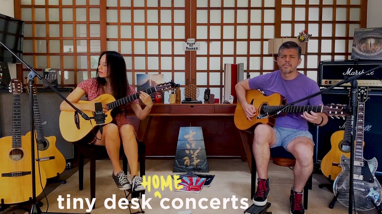 Rodrigo y Gabriela - Tiny Desk Concert [acoustic guitar] Simply incredible