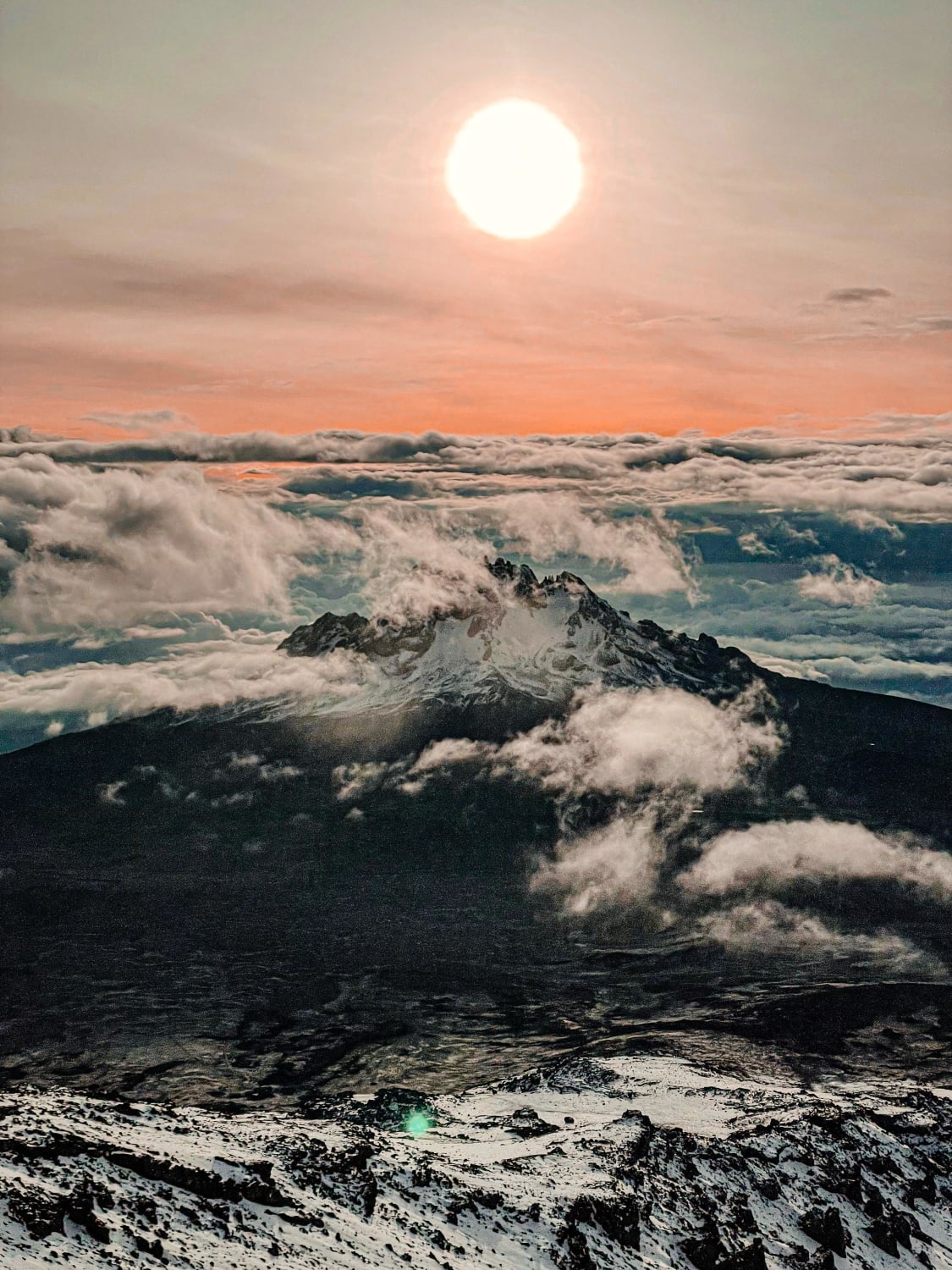 Sunrise at Kilimanjaro - view from Kibu peak on Mawenzi peak 22/02/2022