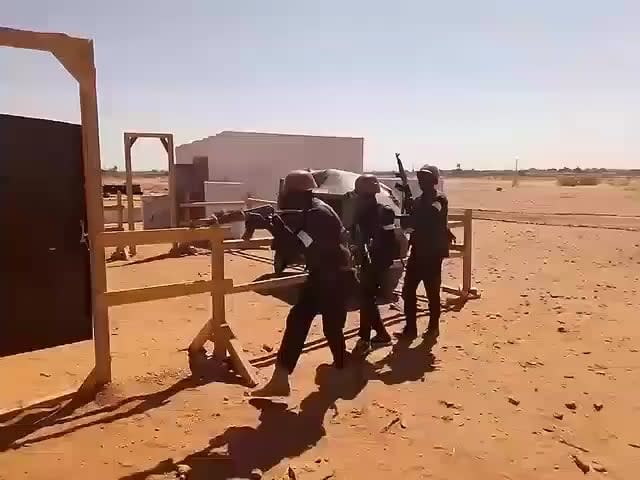 Russian PMCs train African special forces . Somewhere in the Central African Republic in 2016.