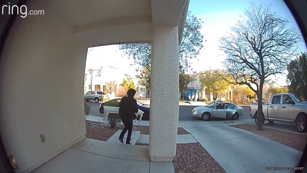 Brazen Apparent Theft Caught on Doorbell Camera || ViralHog