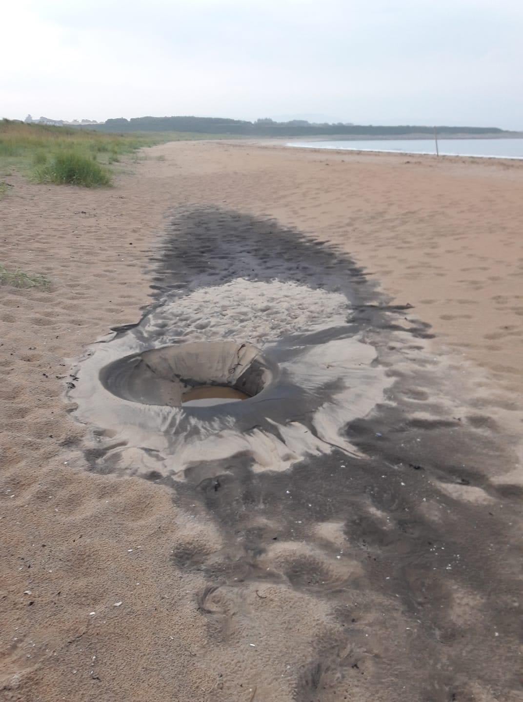 Last night, lightning struck Dornoch beach in Scotland, and that's how the scene looks like after it.