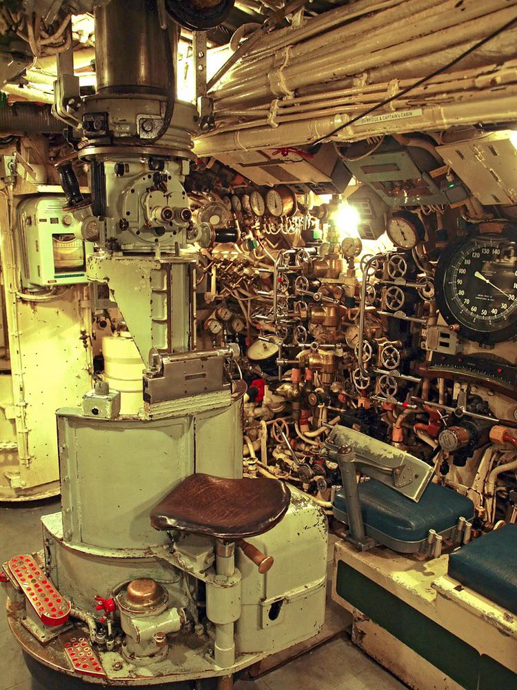 Navigation periscope control room of a WW2 Submarine