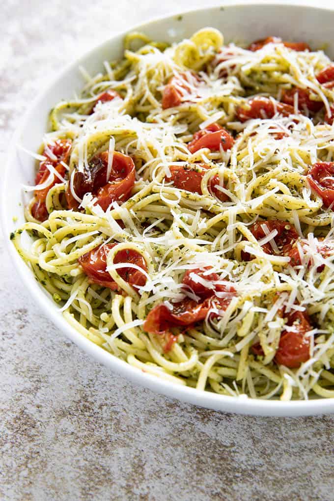 Roasted Tomato Pesto Pasta