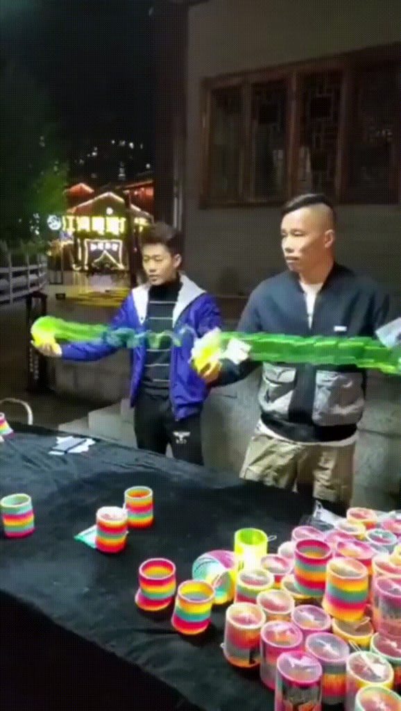 Slinky salesmen at work