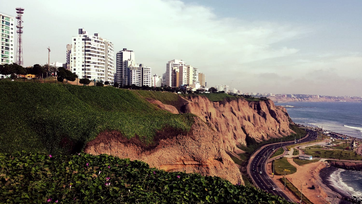 Travel One Day in Lima Peru