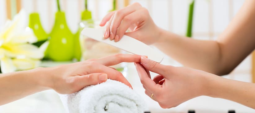 How to Start a Beauty Parlour Business?