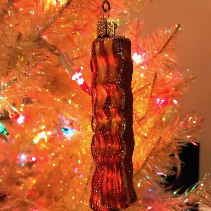 My Christmas Tree Food Ornaments! A Holiday Tree With Bacon! Sushi! Elvis!
