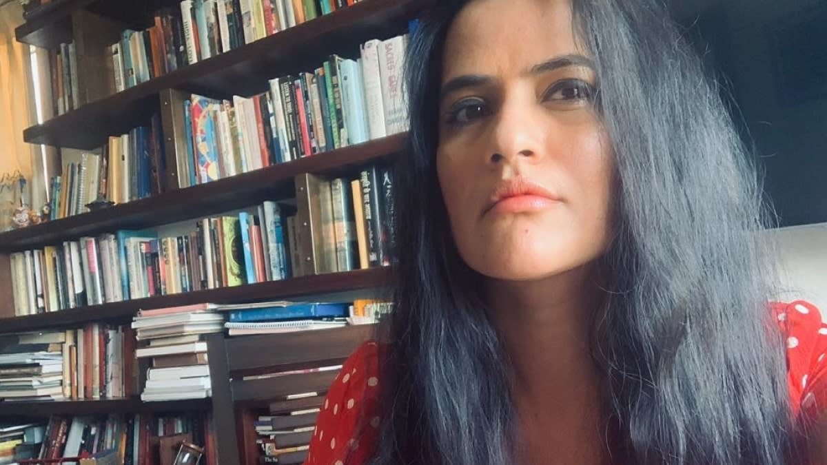 Sona Mohapatra Slams Jacqueline Fernandez, Bhumi Pednekar And Taapsee Pannu Over Poor Lip-Syncing And Compares Them To Old Generation Actresses